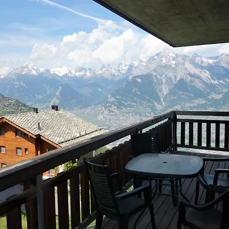 Traditional With Balcony * Veysonnaz