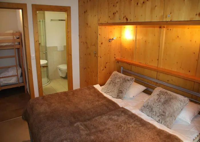 Traditional With Balcony Veysonnaz