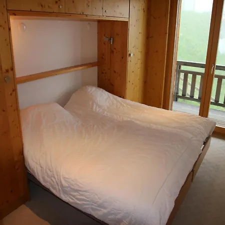 Lejlighed Traditional With Balcony